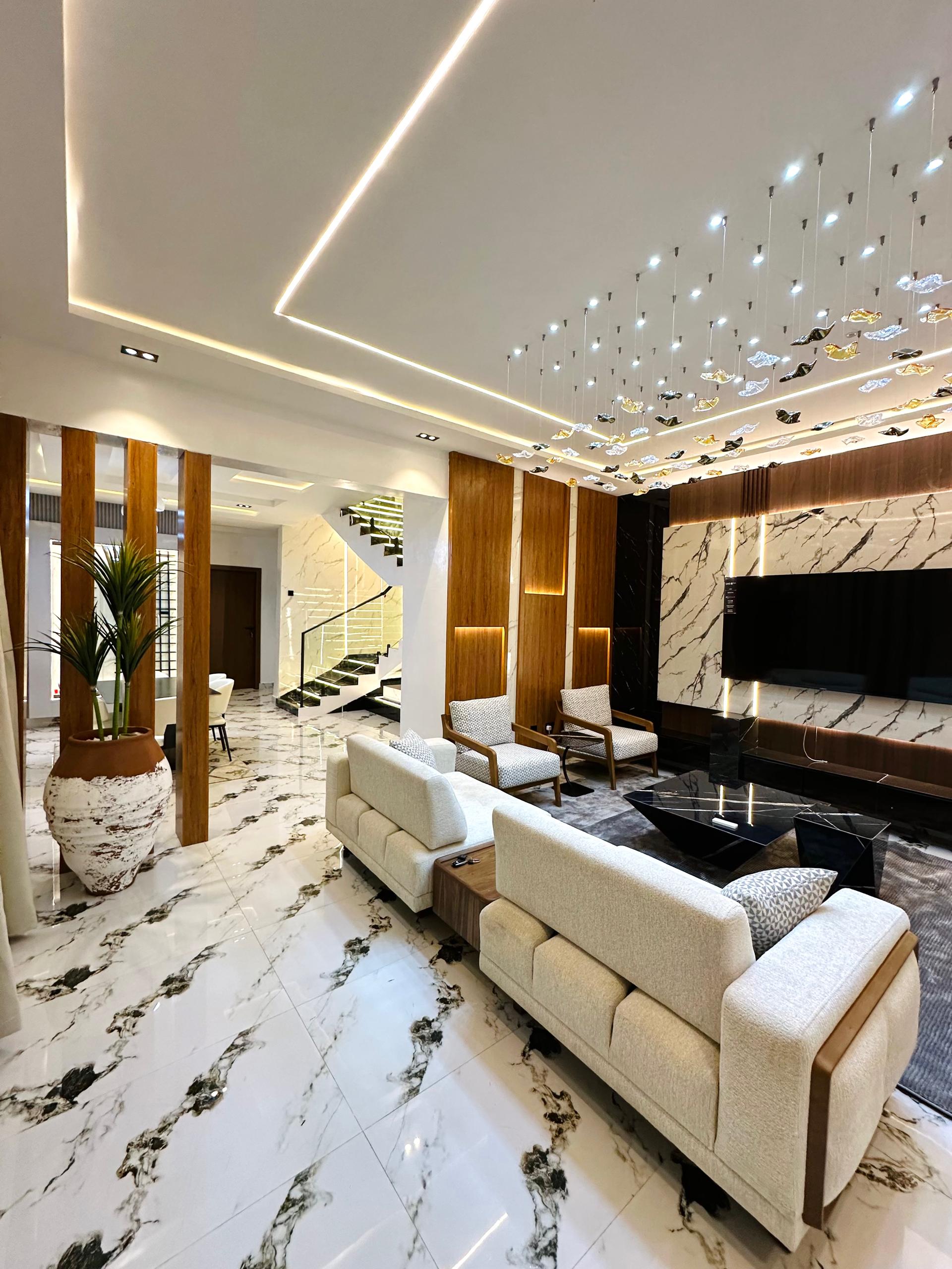 4 bedroom duplex